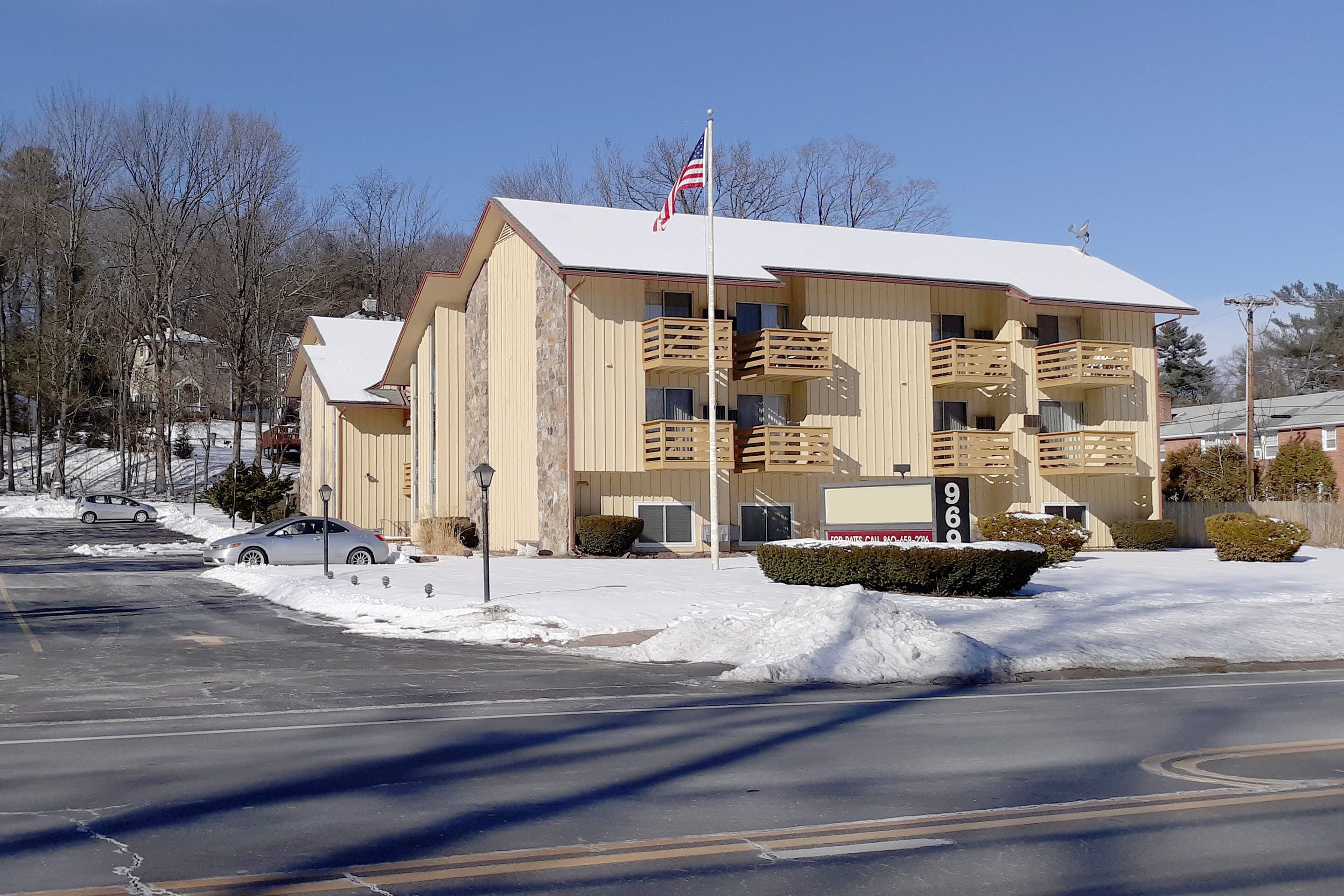 Iron Horse Inn in Simsbury, United States