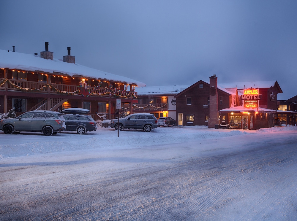 Antler Inn in Jackson Hole | Best Rates & Deals on Orbitz