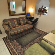 Cheap Hotels Near Belterra Casino Madison In Deals On