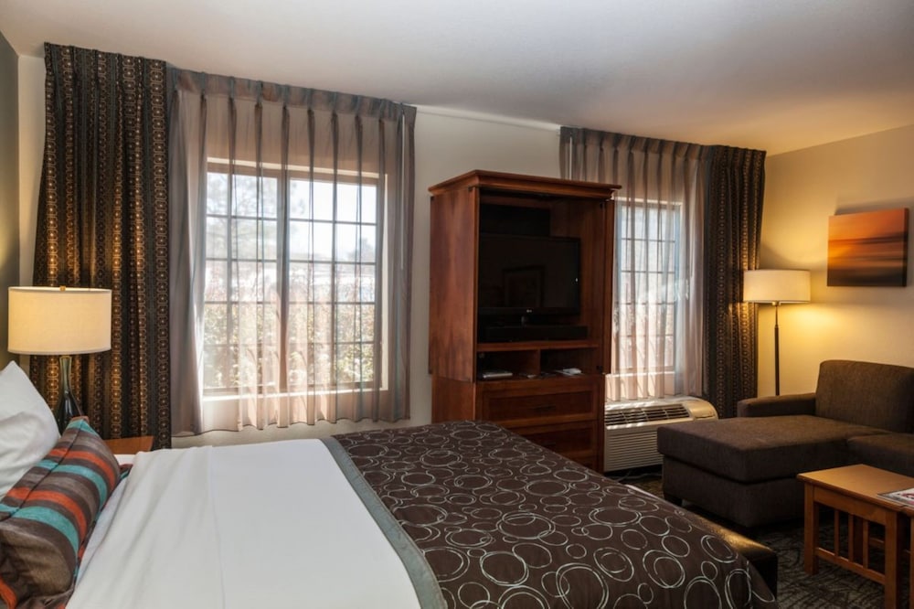 Staybridge Suites Co Springs-Air Force Academy, an IHG Hotel