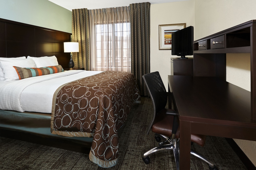 Staybridge Suites South Springfield, an IHG Hotel