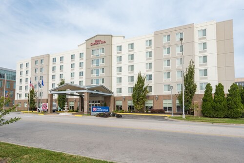 112 Strawberry Hill Hotels With A Jacuzzi Or Hot Tub In