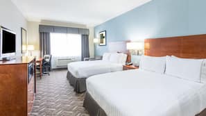 Premium bedding, in-room safe, desk, blackout drapes