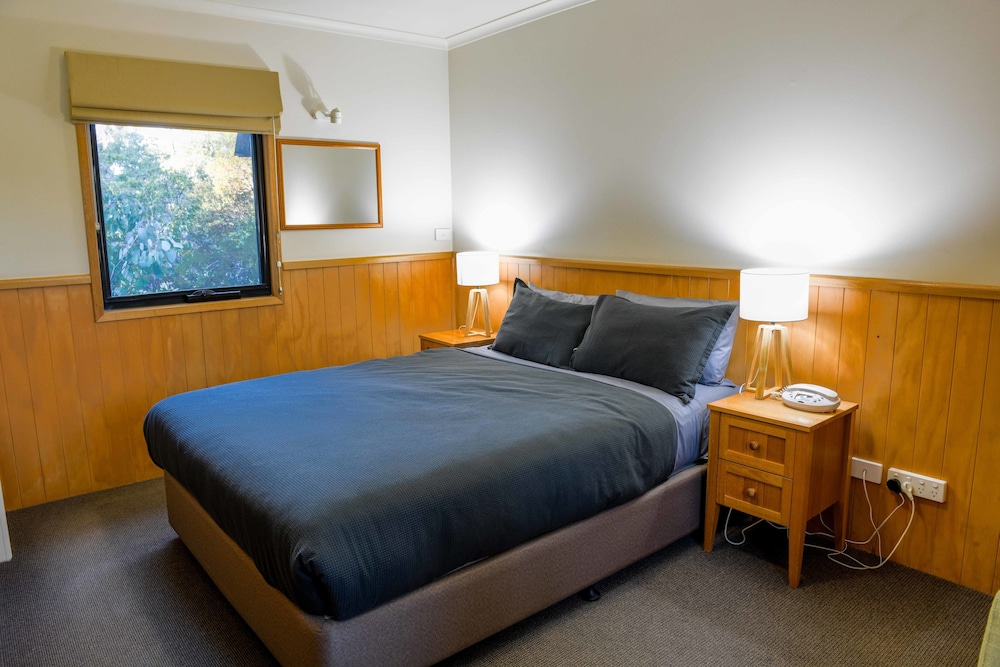 Cradle Mountain Wilderness Village: Deals & Reviews (Cradle Mountain