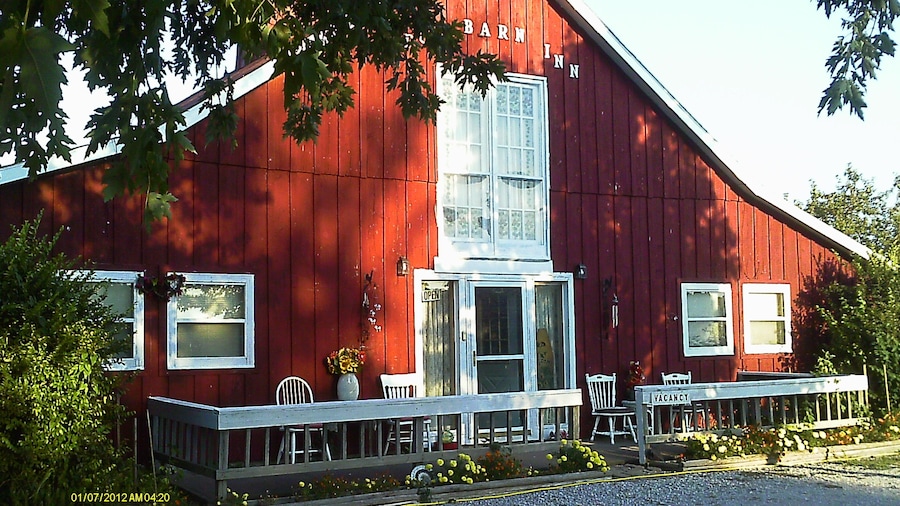 Kennedys Red Barn Inn