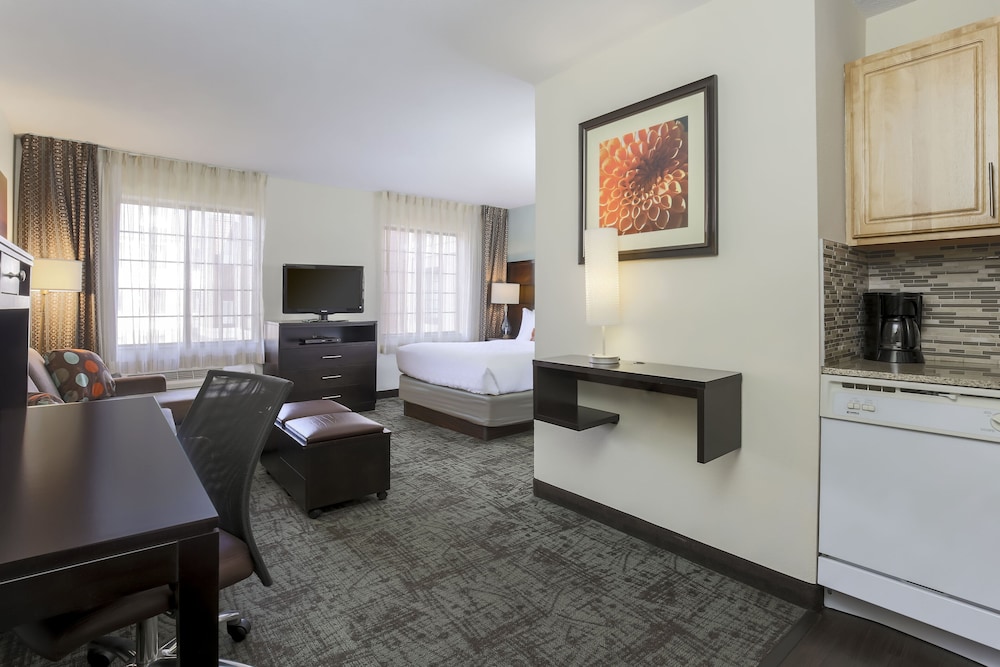 Staybridge Suites Columbus-Dublin, an IHG Hotel