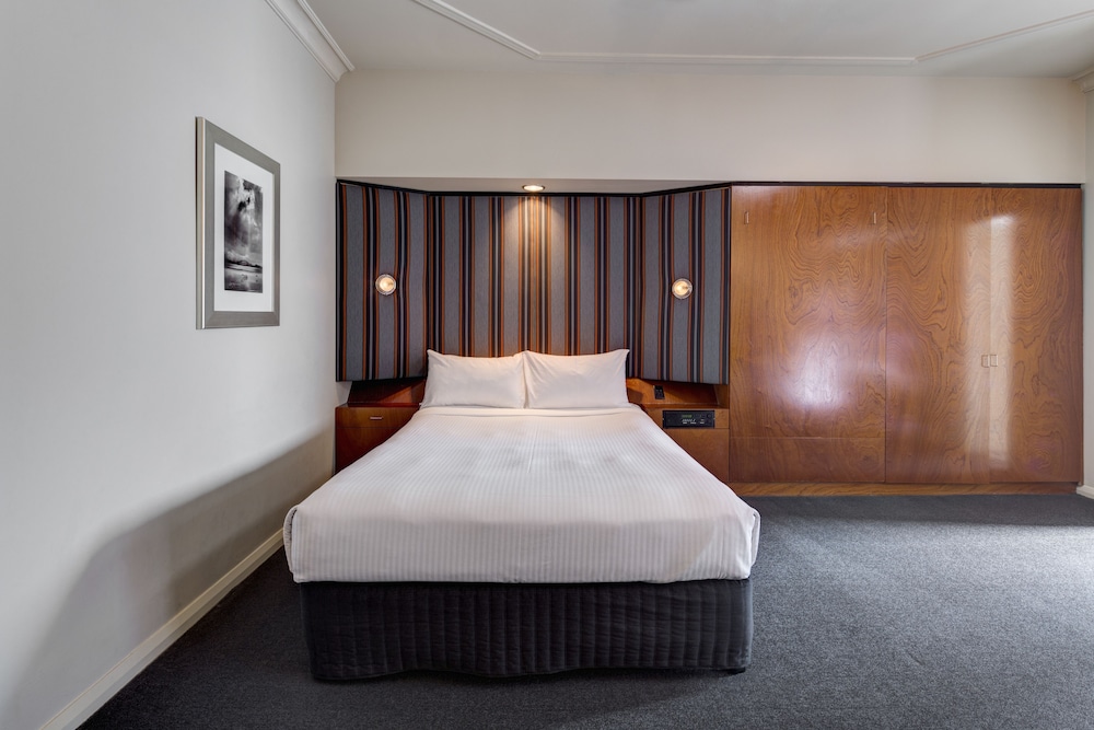 Regents Court Sydney