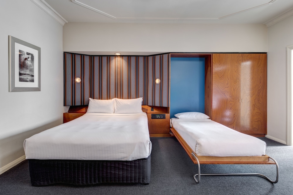 Regents Court Sydney