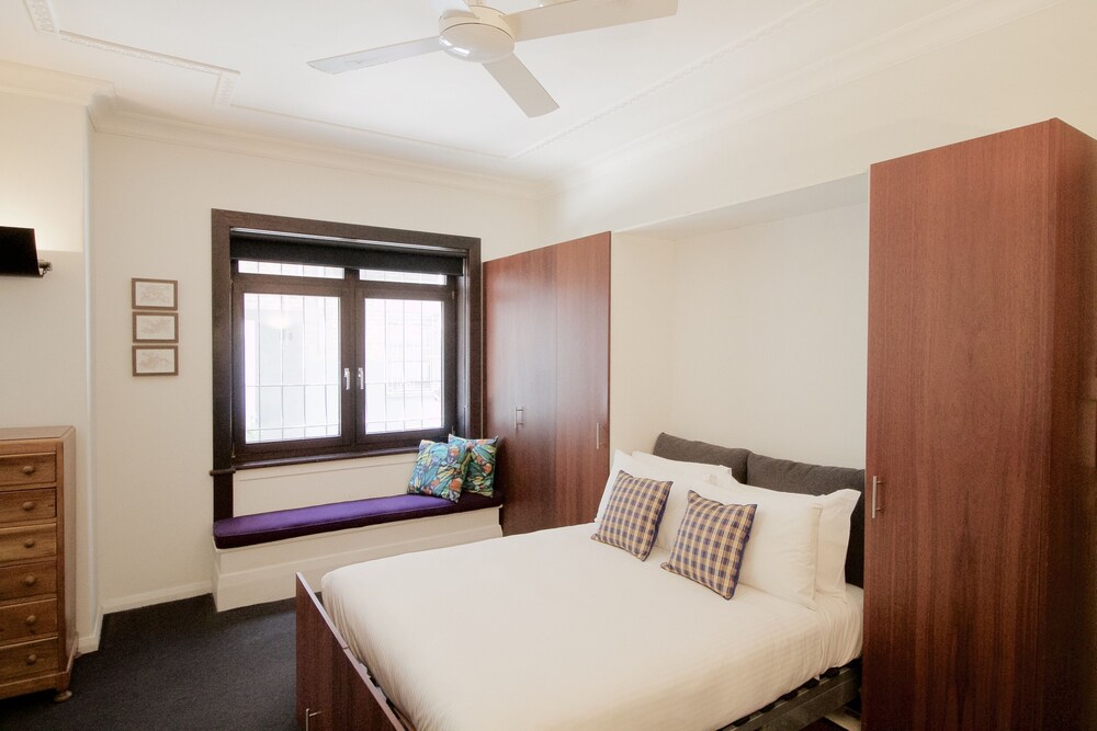 Room, Regents Court Sydney