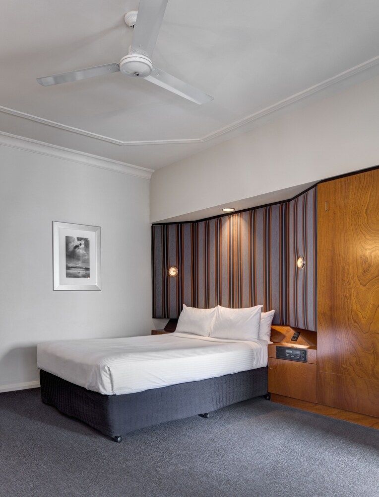 Regents Court Sydney
