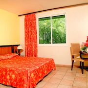 Karibea Beach Resort Gosier Residence Prao Faciliteiten En Kamer