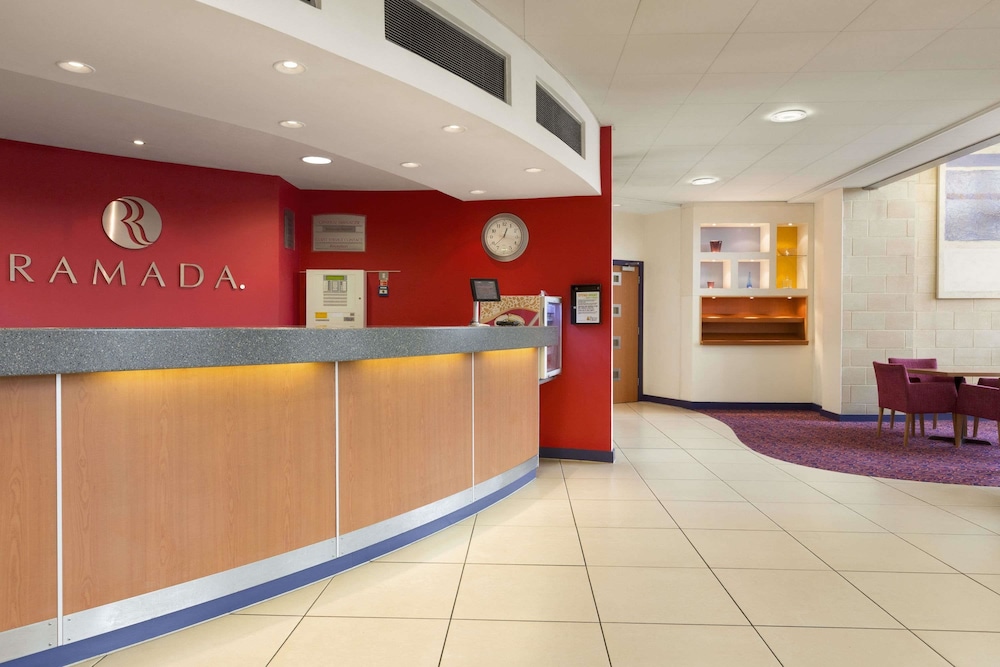 Ramada by Wyndham London North M1