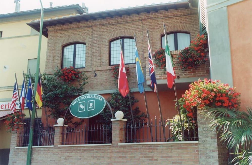 Villa Piccola Siena in Siena, Italy
