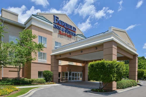 Great Place to stay Fairfield Inn & Suites Charleston North/University Area near North Charleston