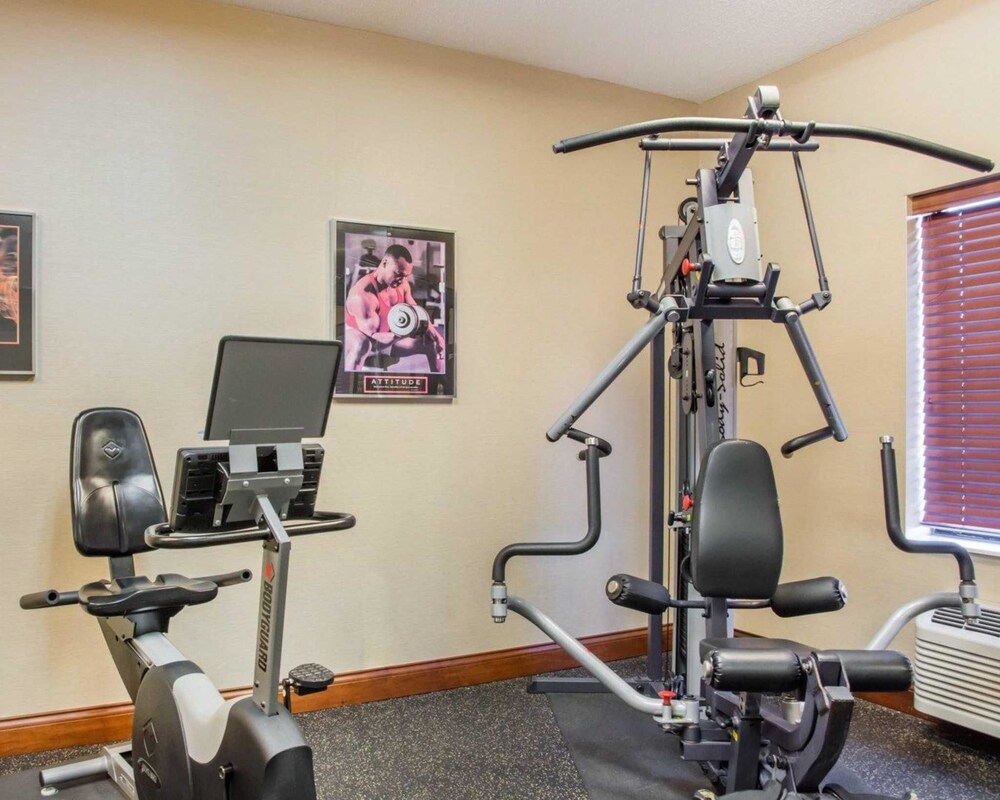 Fitness facility, Comfort Inn & Suites West Chester - North Cincinnati