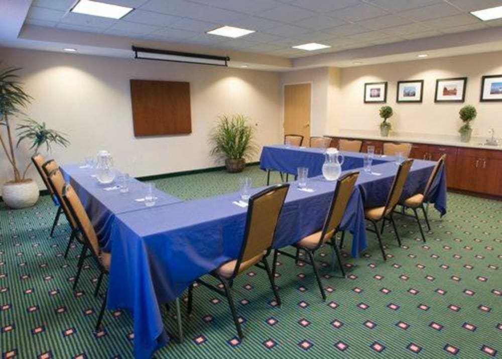 Meeting facility, Comfort Inn & Suites West Chester - North Cincinnati