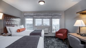 Pillowtop beds, in-room safe, desk, blackout drapes