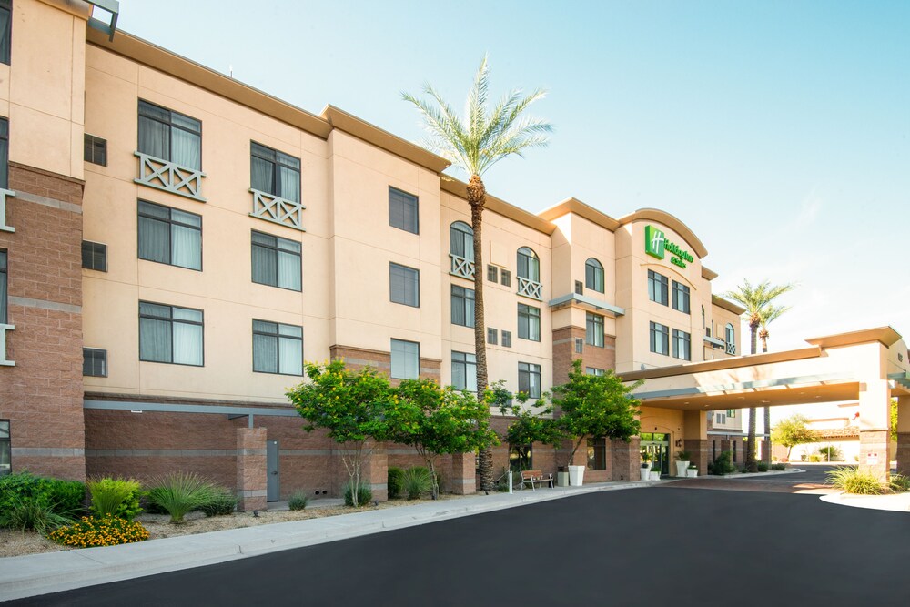 Holiday Inn Hotel Suites Goodyear, an IHG Hotel