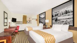In-room safe, free WiFi, linens