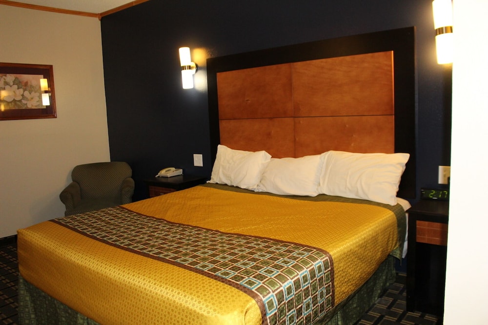 Room, Homegate Inn and Suites