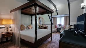 Free minibar items, in-room safe, blackout drapes, iron/ironing board