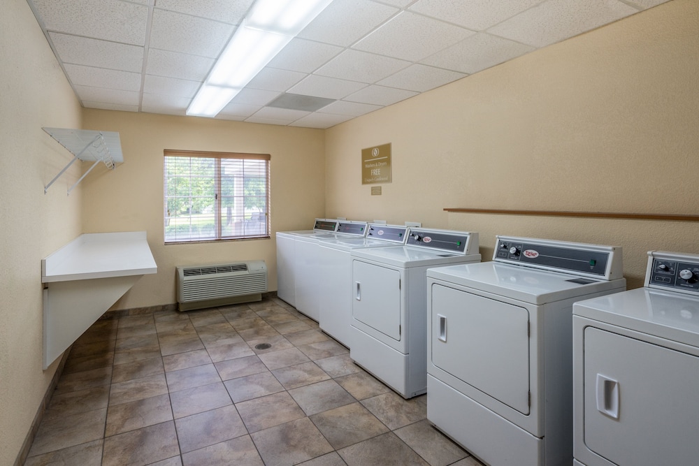 Laundry, Candlewood Suites New Bern, an IHG Hotel