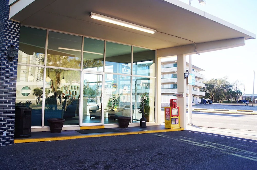 Interior entrance, The Oceanfront Viking Motel