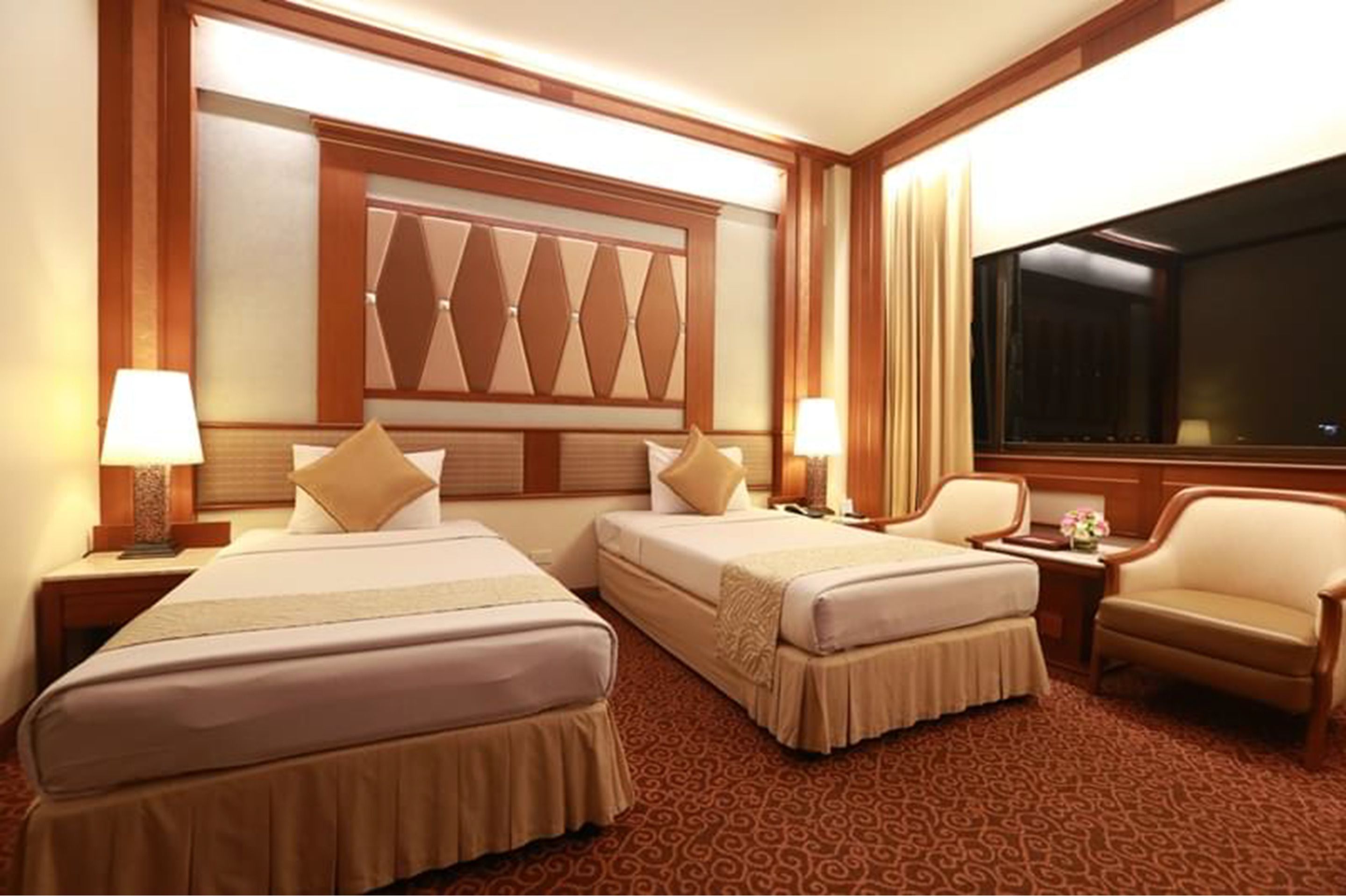 Asia Hotel Bangkok Bangkok Tha Great Rates At Expedia Ie