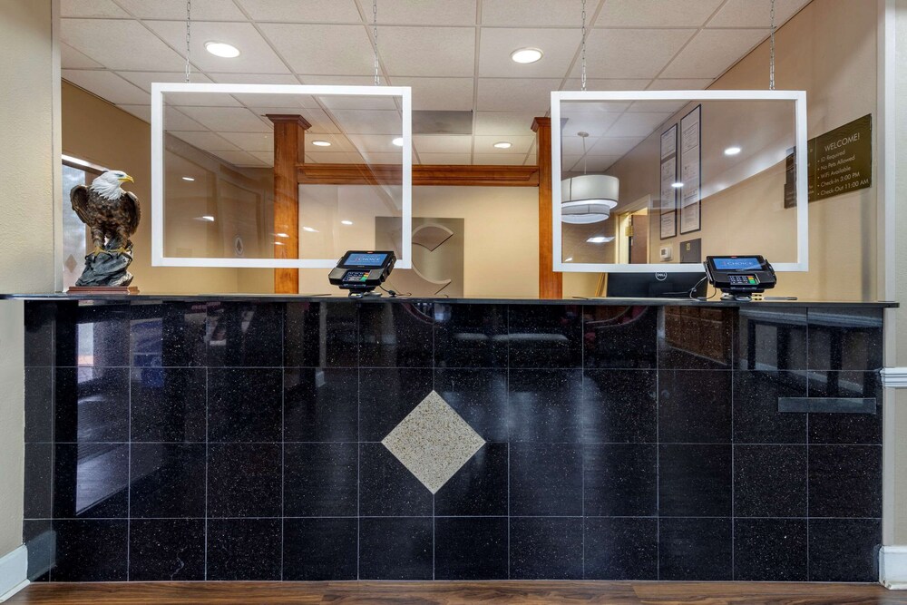 Lobby, Comfort Inn & Suites Statesboro - University Area