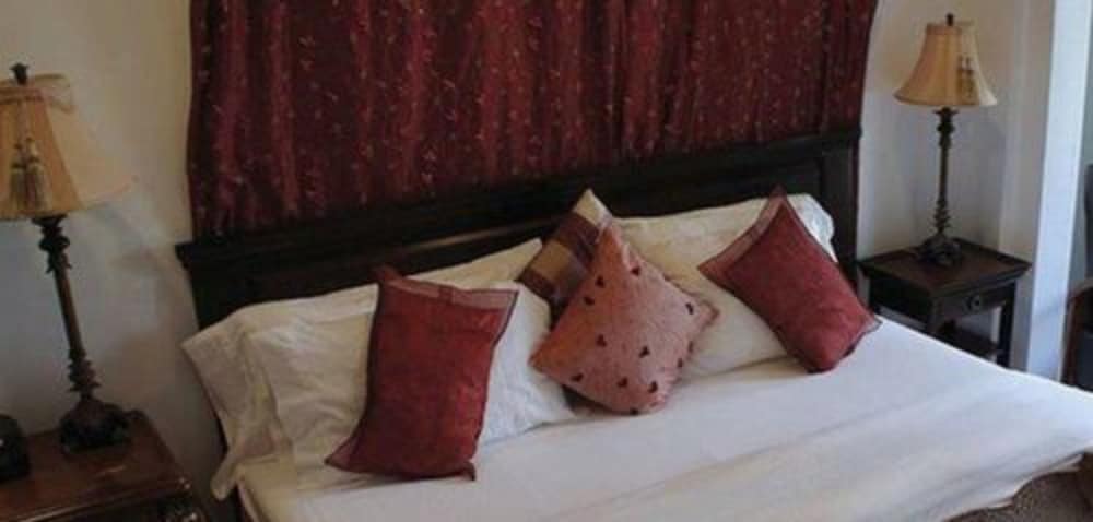The Columbia Inn at Peralynna Manor