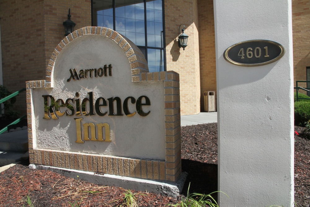 Residence Inn by Marriott Kansas City Country Club Plaza in Kansas City
