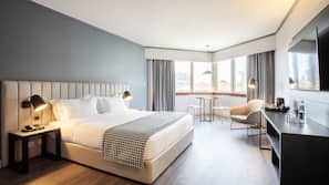 Minibar, caja fuerte, cortinas opacas y sistema de insonorización