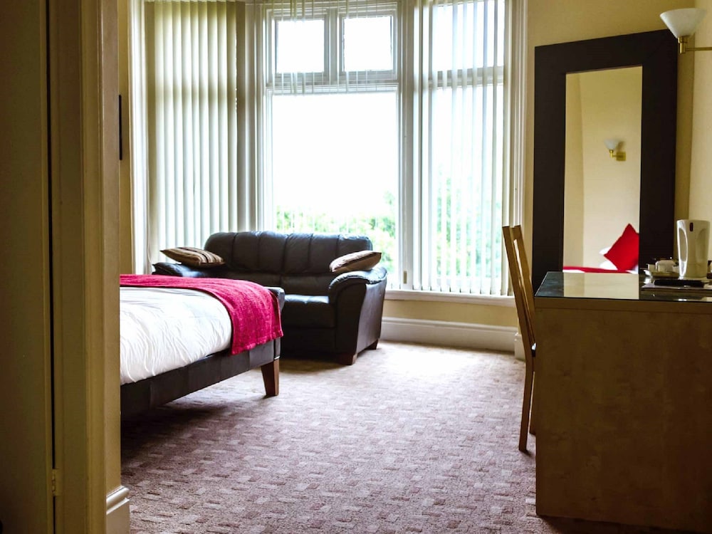 Photo - The Devonshire House Hotel