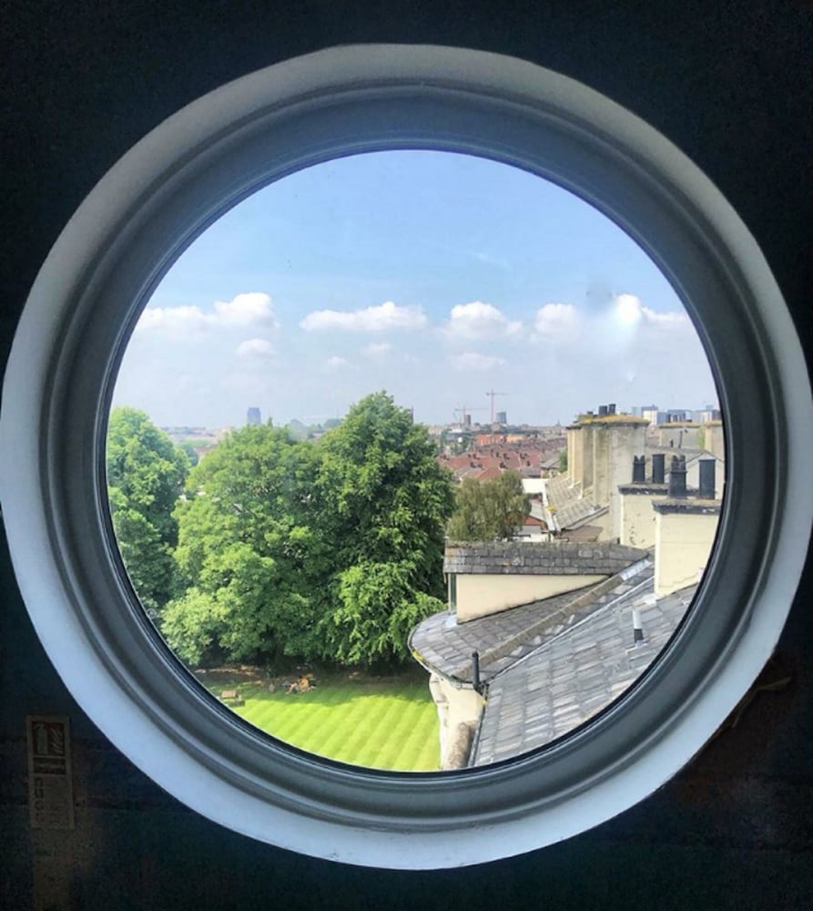 Photo - The Devonshire House Hotel