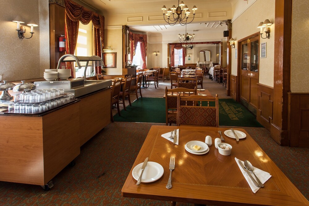 Restaurant, Scarisbrick Hotel