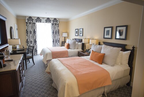 Hotels Near Oklahoma State University Stillwater Find 50 Hotel Deals Travelocity