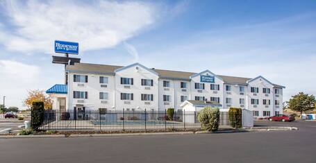 Home2 Suites by Hilton Nampa: 2022 Room Prices, Deals & Reviews
