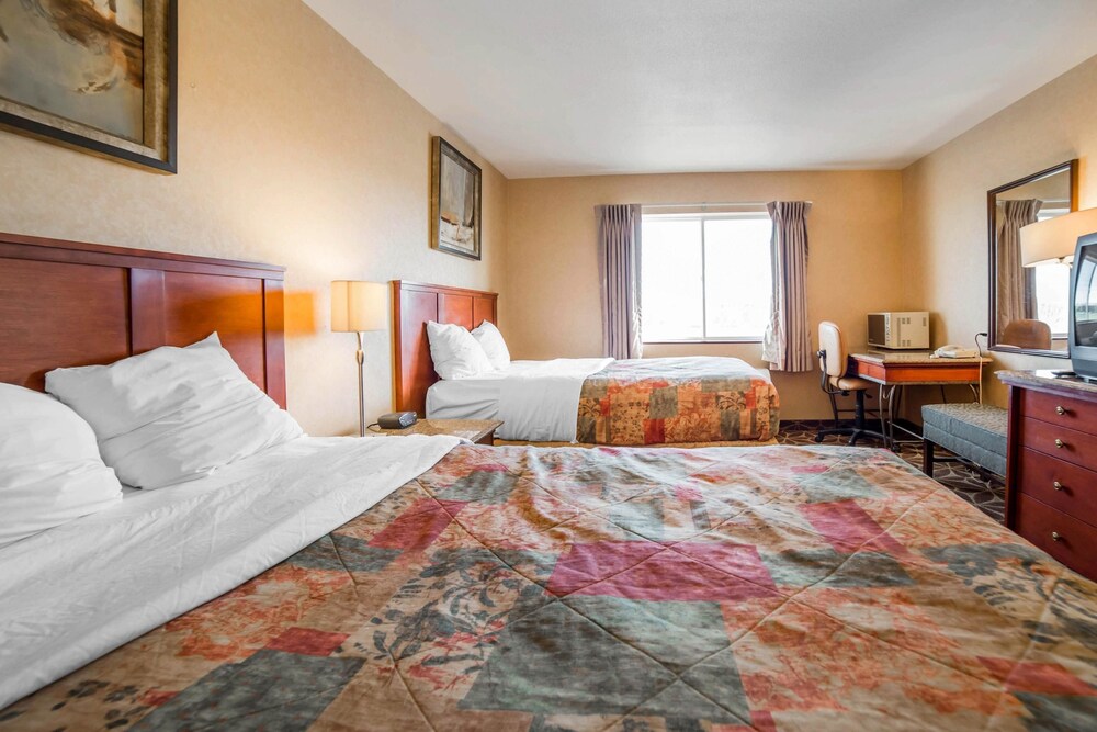 Rodeway Inn & Suites - Nampa