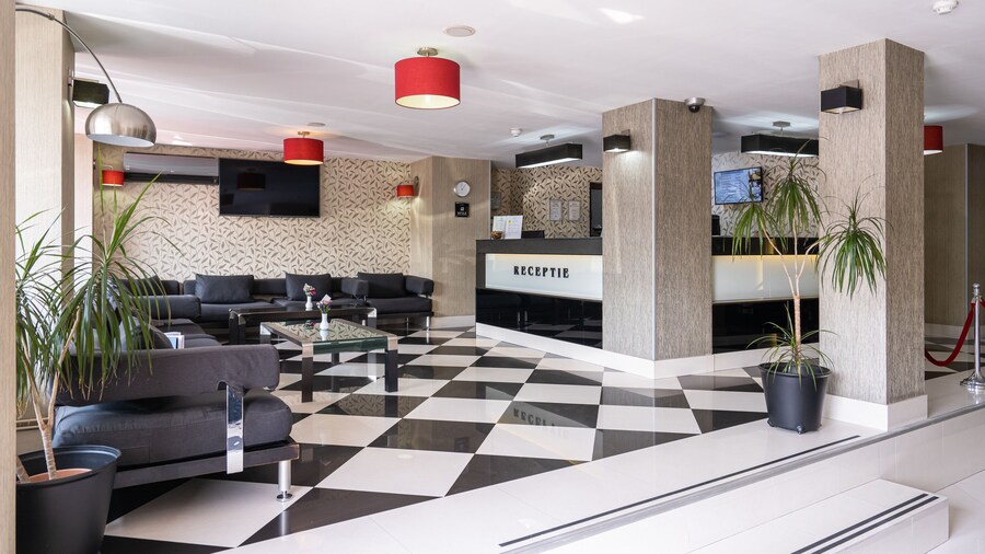 Parliament Hotel
