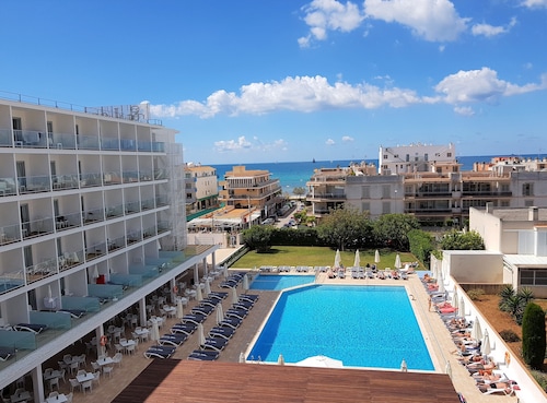 Playa De Palma Vacations Package Save Up To 583 Expedia