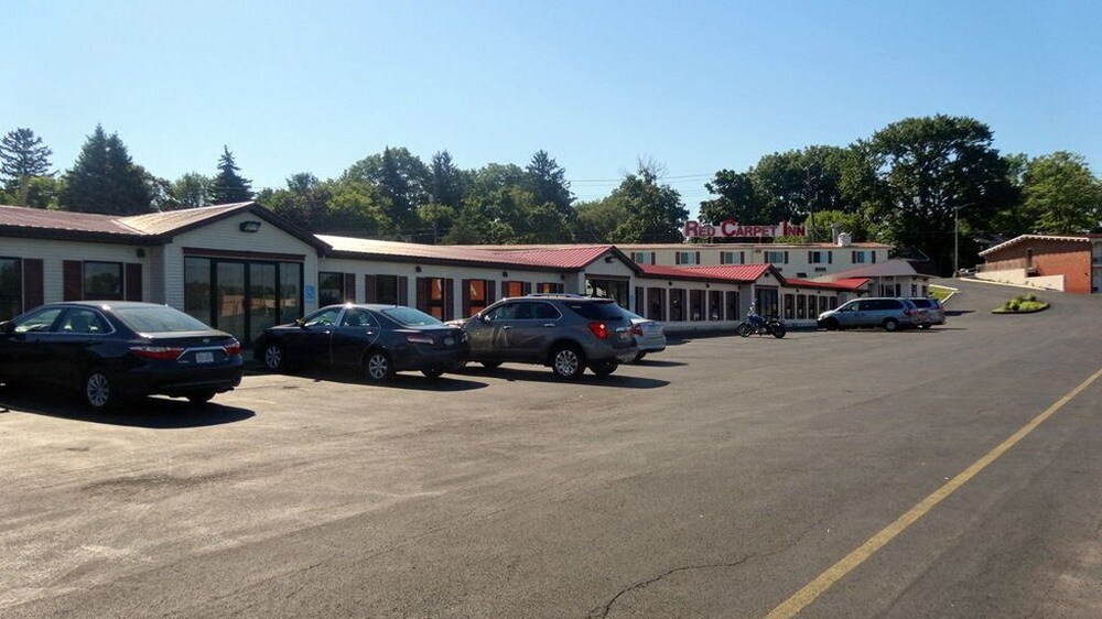 Red Carpet Inn North Syracuse In North Syracuse Hotel Rates Reviews On Orbitz