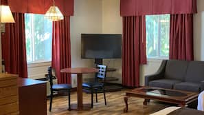 Pillow top beds, desk, iron/ironing board, free WiFi