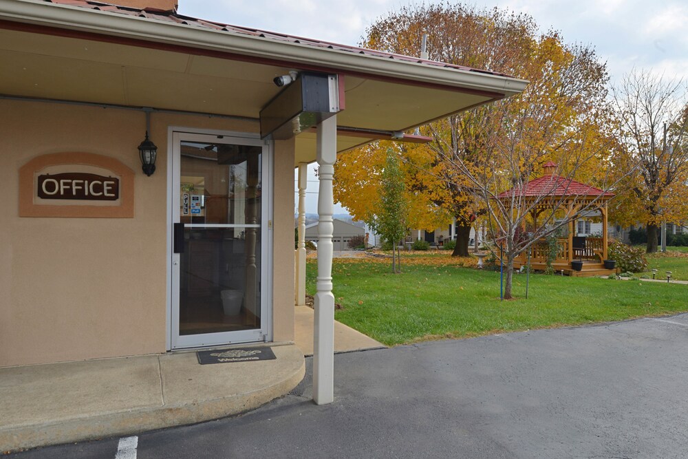 Red Carpet Inn Ronks in Ronks Best Rates & Deals on Orbitz