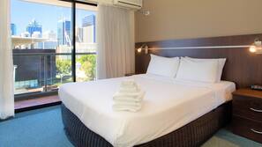 In-room safe, individually decorated, individually furnished, desk