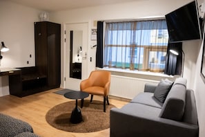 Standard Room | Laptop workspace, blackout drapes, cribs/infant beds, free WiFi