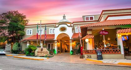Binniguenda Huatulco & Beach Club