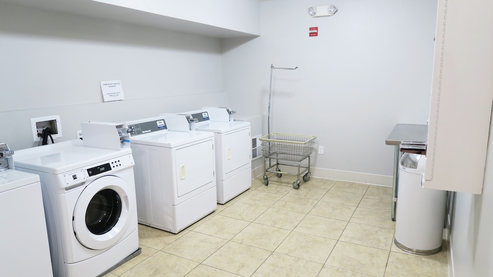 Laundry, Holiday Inn Express Hotel & Suites Elk Grove Ctrl Sacramento, an IHG Hotel