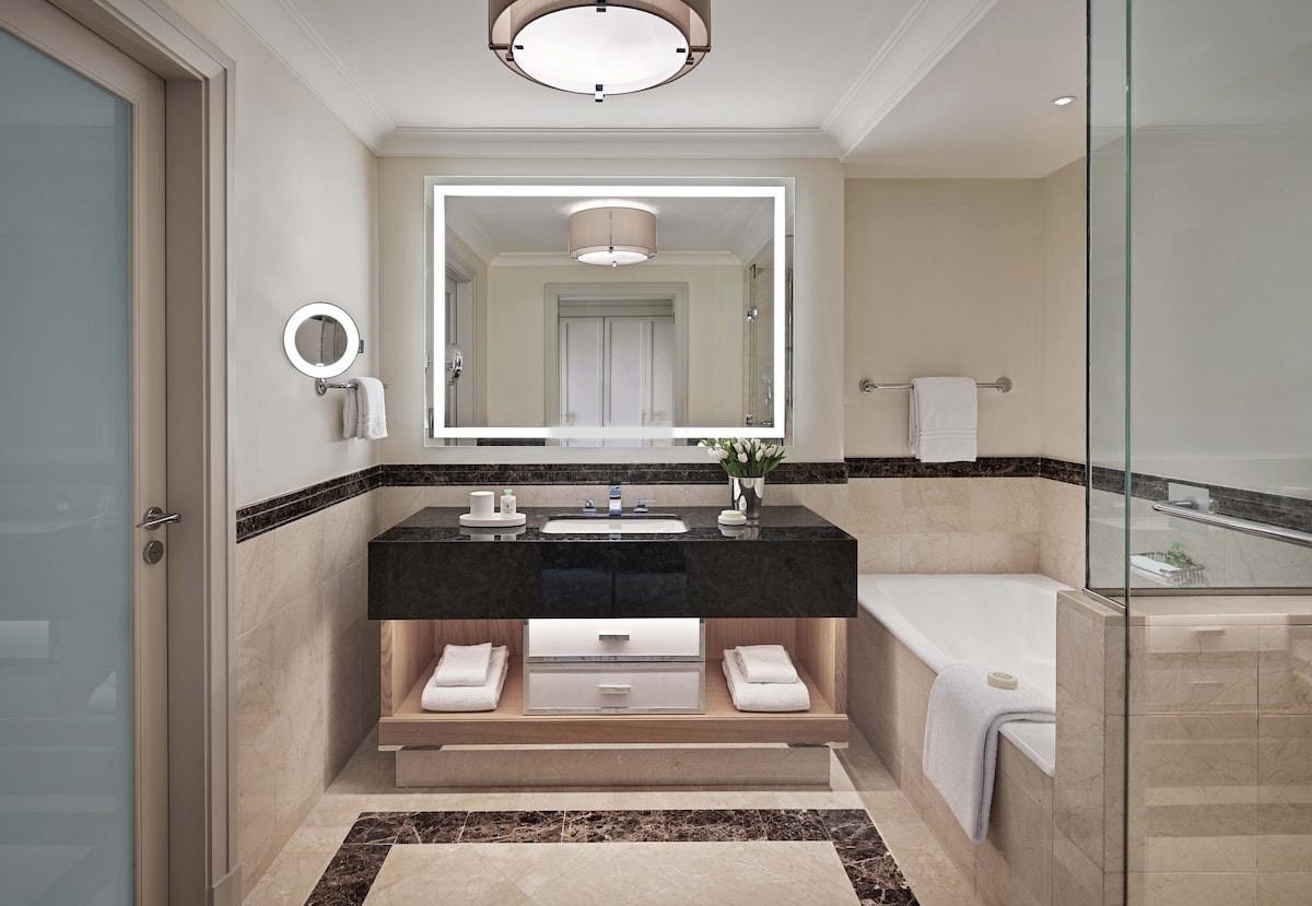 West Asia, Four Seasons Hotel Amman