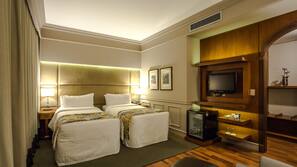 Minibar, in-room safe, desk, free WiFi