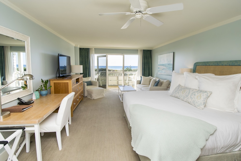 WaterColor Inn & Resort